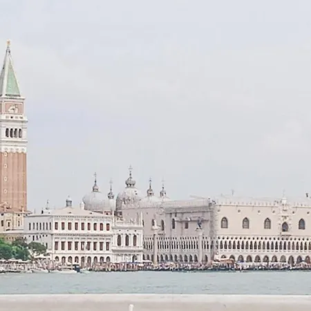 Lägenhet Liberty Blu 500 M Imbarco S Marco Venedig-Lido